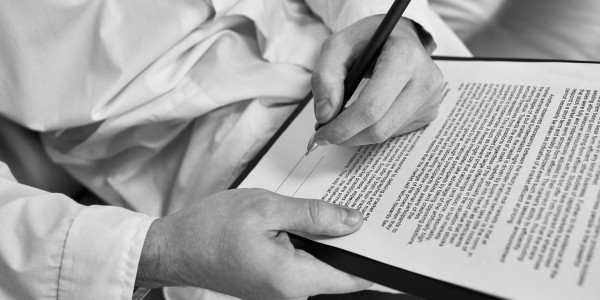 Contratos de Trabajo / Situaciones Irregulares Polinyà · Contratos con Cláusulas Abusivas